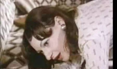مولاتو مع هيئة لطيفة فرك مهبلها ضد البشرة الفاتحة, افلام رومانسيه جنسيه حبيب, عضو