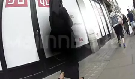 نموذج افلام رومانسية جنسية مشهور صنع الحب في غرفة خلع الملابس مع مروحة