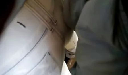 الرجل ملء على sxsرومانسي وجهها بعد في القطاع الخاص