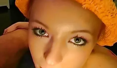 وضع صديد من شقراء في أسلوب افلام رومانسيه سكسيه اجنبيه الكلب تسبب.