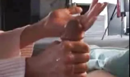 اثنين افلام سكس قديمه رومانسيه من النساء الأجنبيات تظهر الجنس مع الروسية