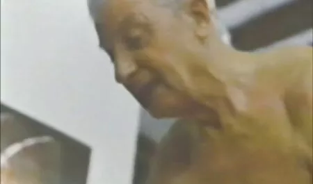 أسلوب هزلي للشعر المدبوغ والبني. افلام رومانسيه جنسيه