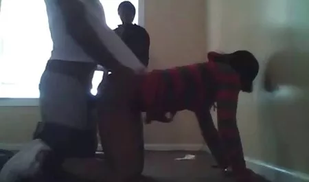 عشيقة شابة يجعل الرقيق ، الذي تحميل افلام سكس رومانسيه ، مطيعا ، القبلات قدميها