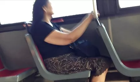 كان المصور افلام رومانسيه سكس يمارس الجنس مع فتاة سهلة.