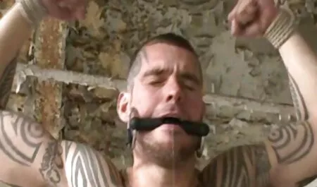 جبهة تحرير مورو الإسلامية, مسلسل سكس رومانسي شقراء.
