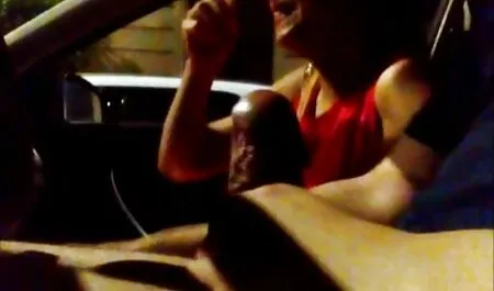 رجل يأكل رجل افلام رومانسي جنس كبير في مكان مختلف.