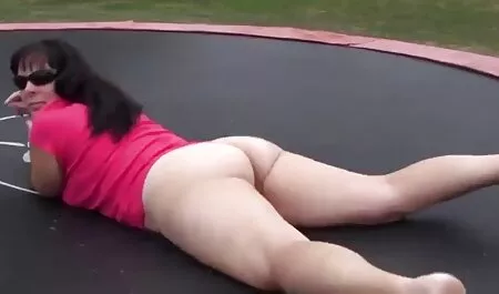 أحمر الرأس مصاص دماء في الأحمر السن الحبيب مقاطع سكس رومانسيه