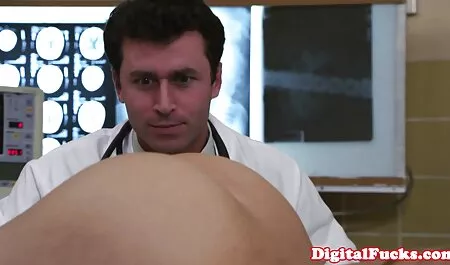 جمهورية الأخت كوني الظهر وصفعة له في افلام اجنبيه رومانسيه اباحيه وجهه.