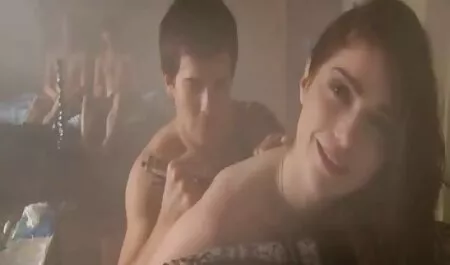 ممرضة الذين سوف تأخذ الرعاية من المريض مقاطع سكس رومانسية قصيرة مع اللسان
