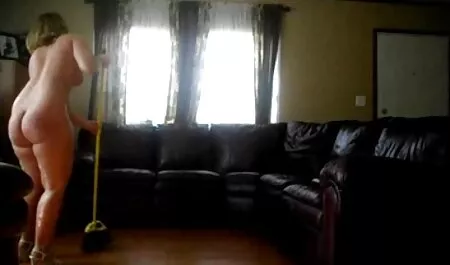 18 افلام سيكس رومانسيه سنة أحمر مع ملعقة نائب الرئيس