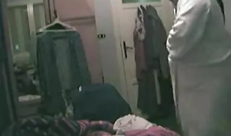 الشعر الأحمر ، والنوم سكس افلام رومانسيه معها