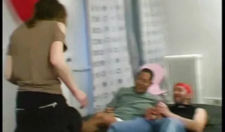 غنية أصلع الرجل افلام رومنسية ساخنة على الأرض